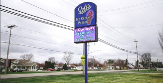 Tofts-ice-cream-parlor-sign